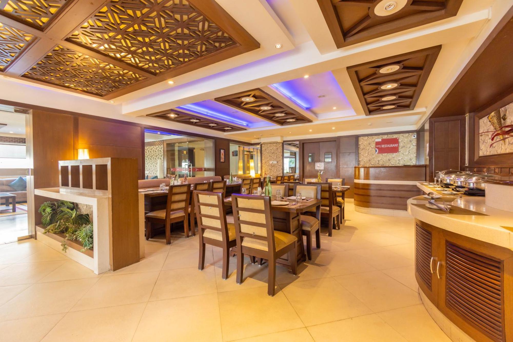 Crestmont Ashapurna Jaipur, Banipark Hotel Buitenkant foto