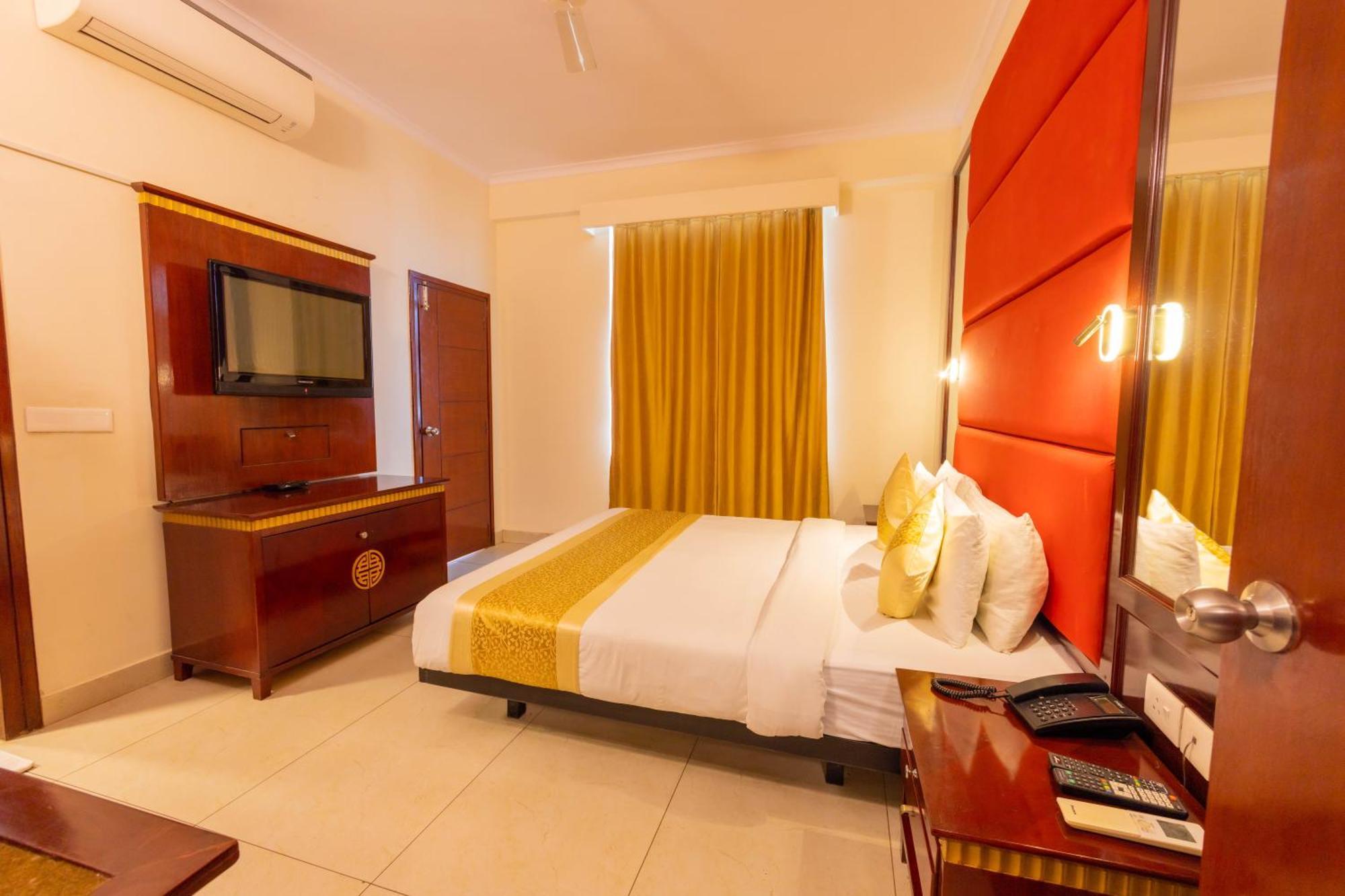 Crestmont Ashapurna Jaipur, Banipark Hotel Buitenkant foto
