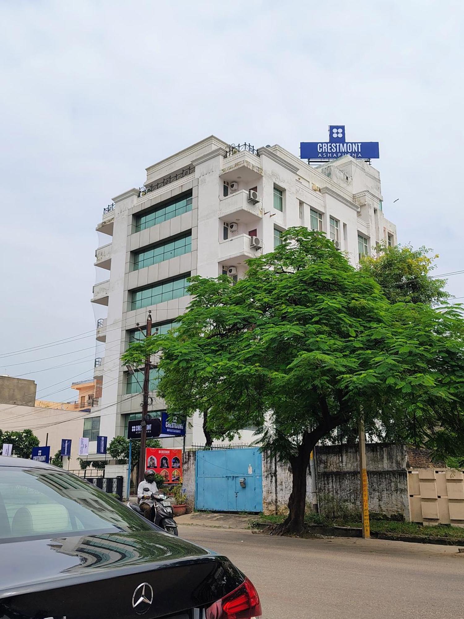 Crestmont Ashapurna Jaipur, Banipark Hotel Buitenkant foto