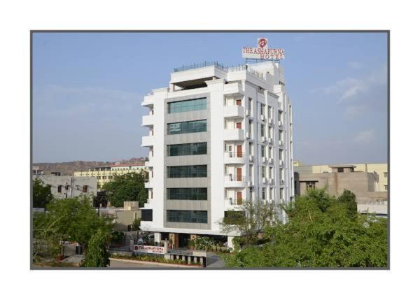 Crestmont Ashapurna Jaipur, Banipark Hotel Buitenkant foto